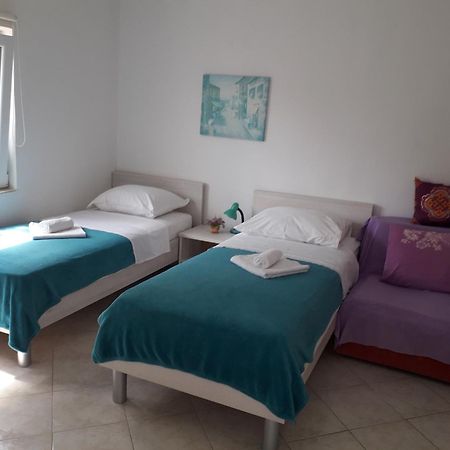 Apartmani Lena Šibenik Екстериор снимка