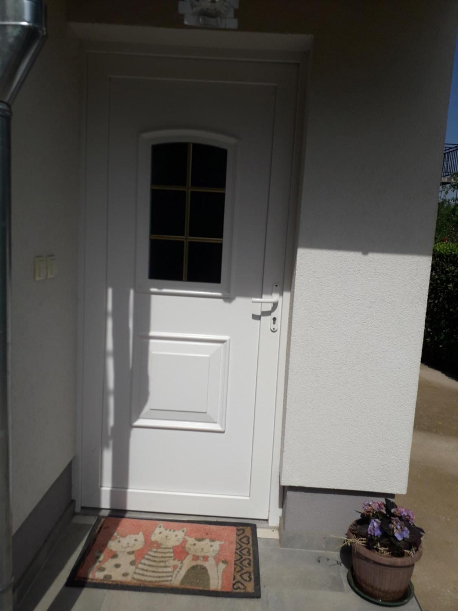 Apartmani Lena Šibenik Екстериор снимка